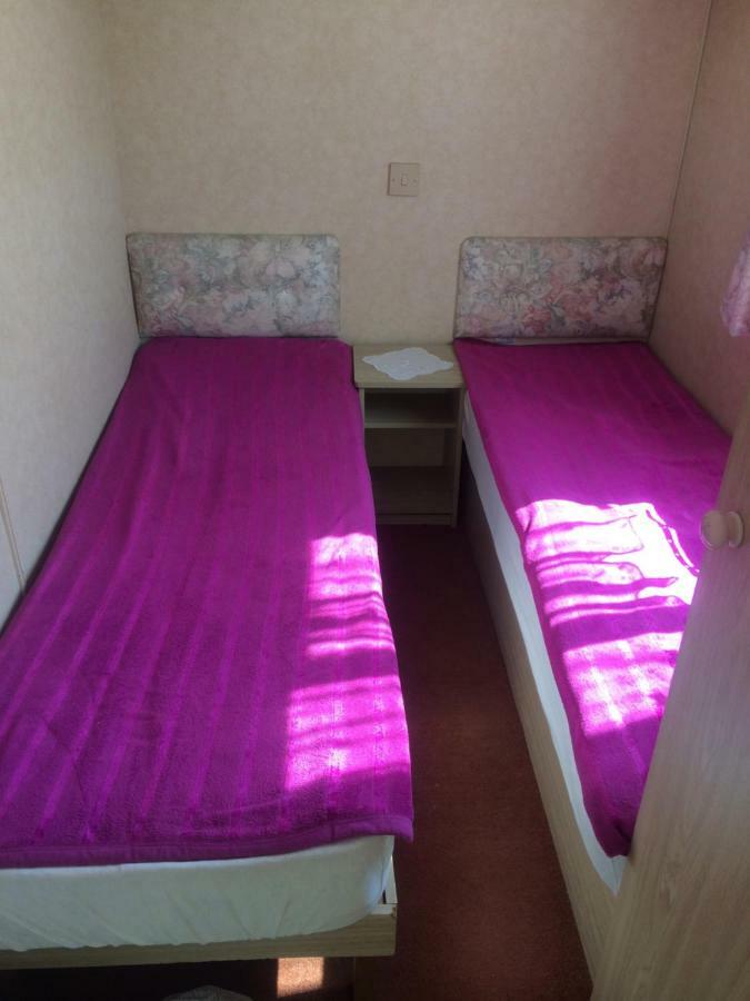 Kupai Apartman Apartment Tiszaujvaros Luaran gambar